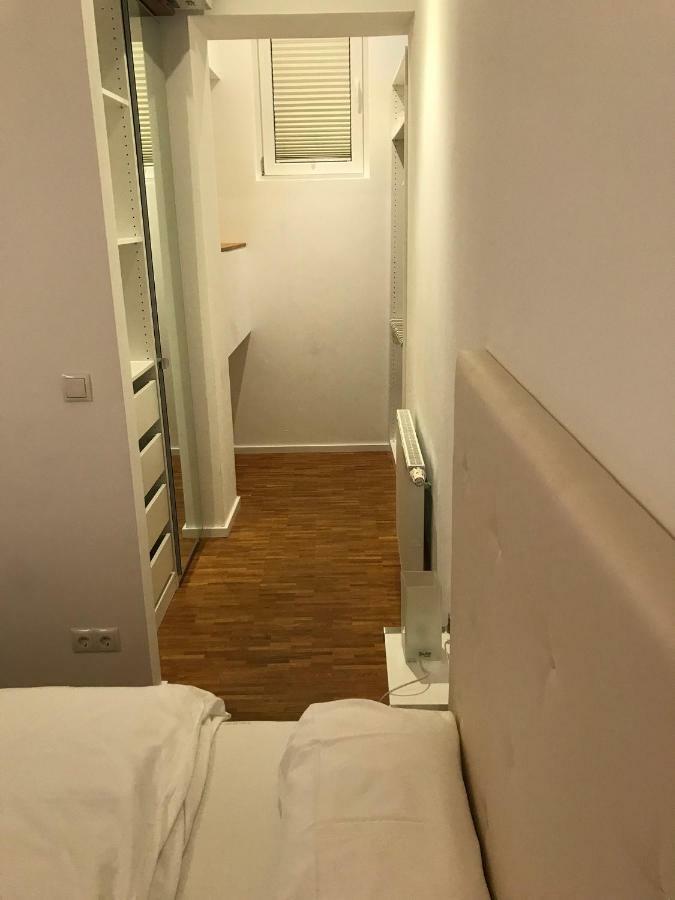 Neustadt an der Weinstraße Modernes Apartment - Neustadt/Weinstrasse Stadt מראה חיצוני תמונה