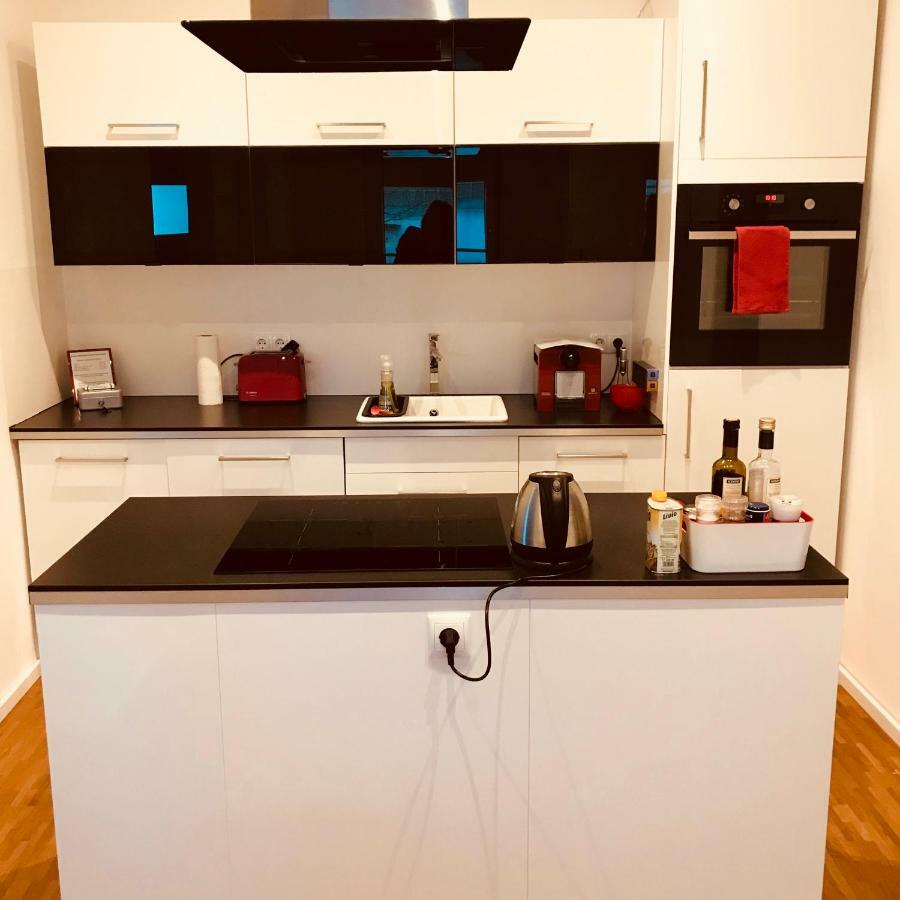 Neustadt an der Weinstraße Modernes Apartment - Neustadt/Weinstrasse Stadt מראה חיצוני תמונה